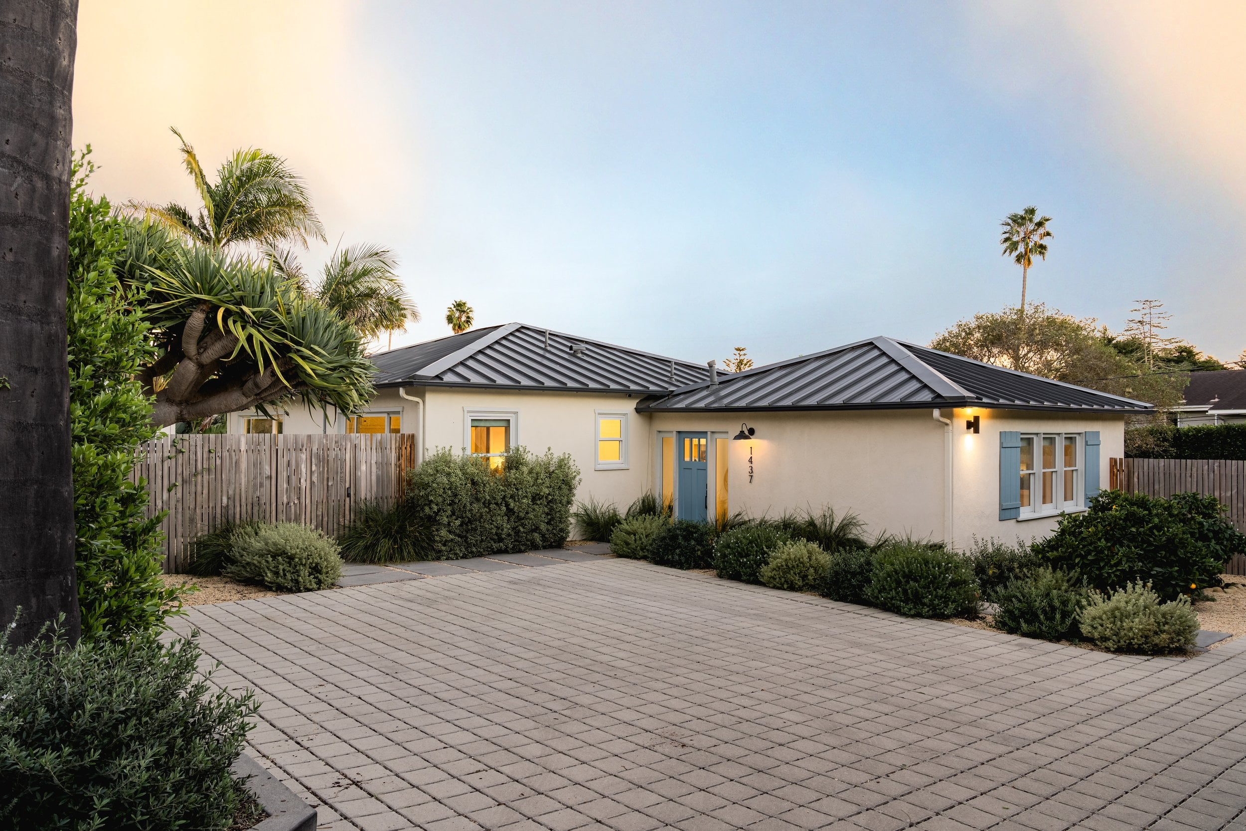 1437 San Miguel Avenue, property photograph 1