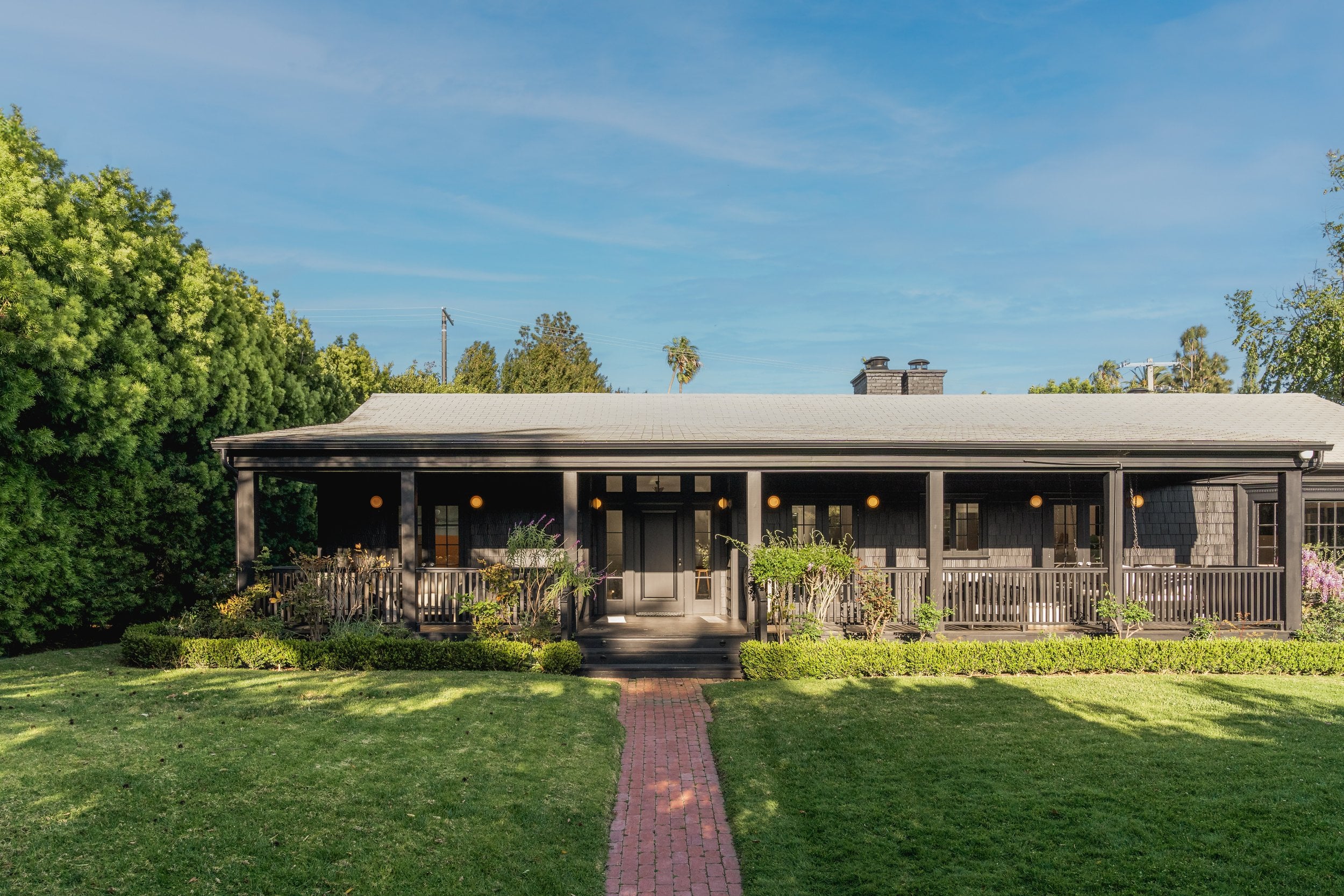 250 S Chadbourne Avenue, property photograph 1