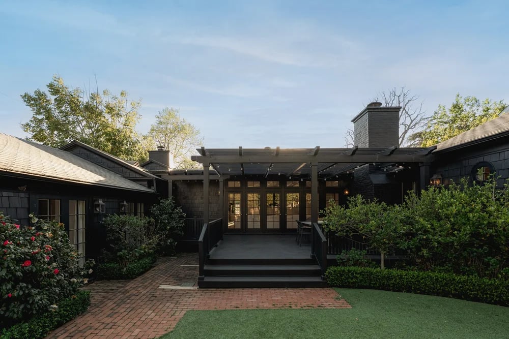 250 S Chadbourne Avenue, property photograph 44