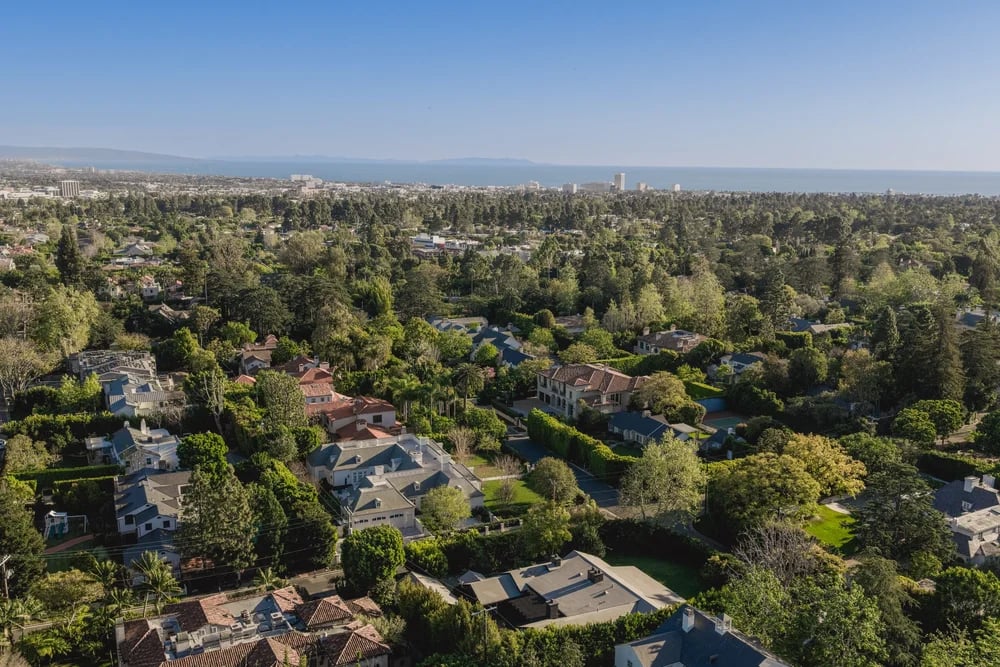 250 S Chadbourne Avenue, property photograph 62