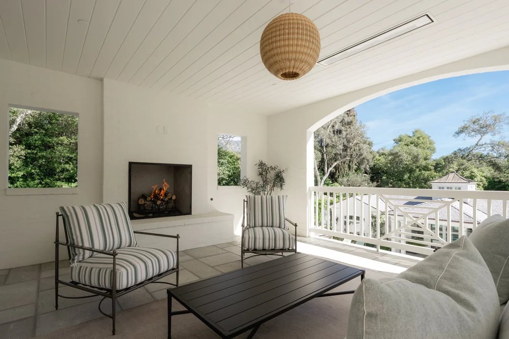 260 Oak Road, property photograph 47
