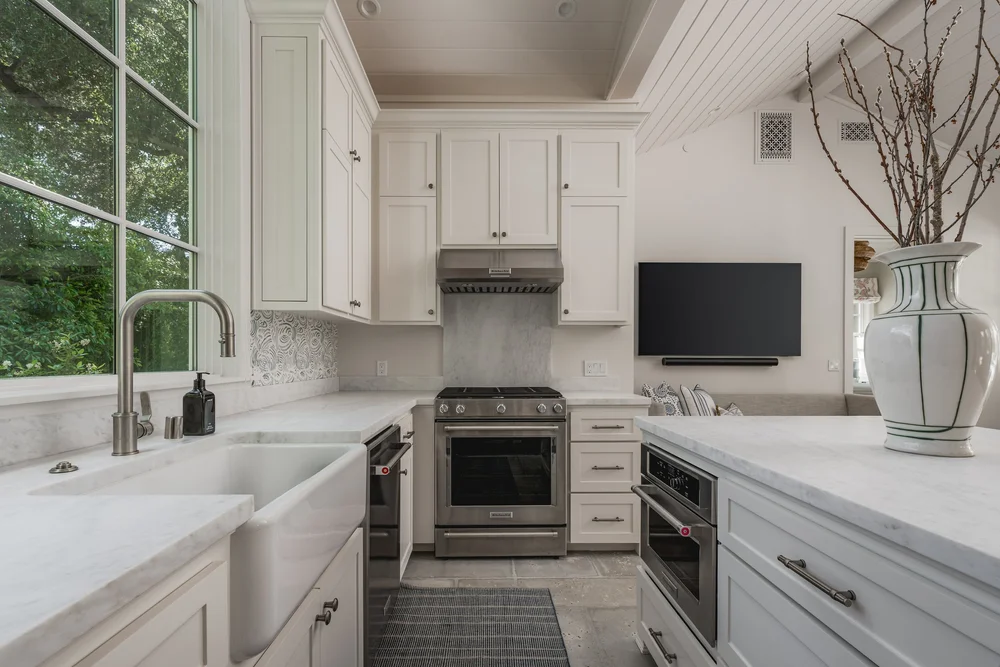 260 Oak Road, property photograph 61
