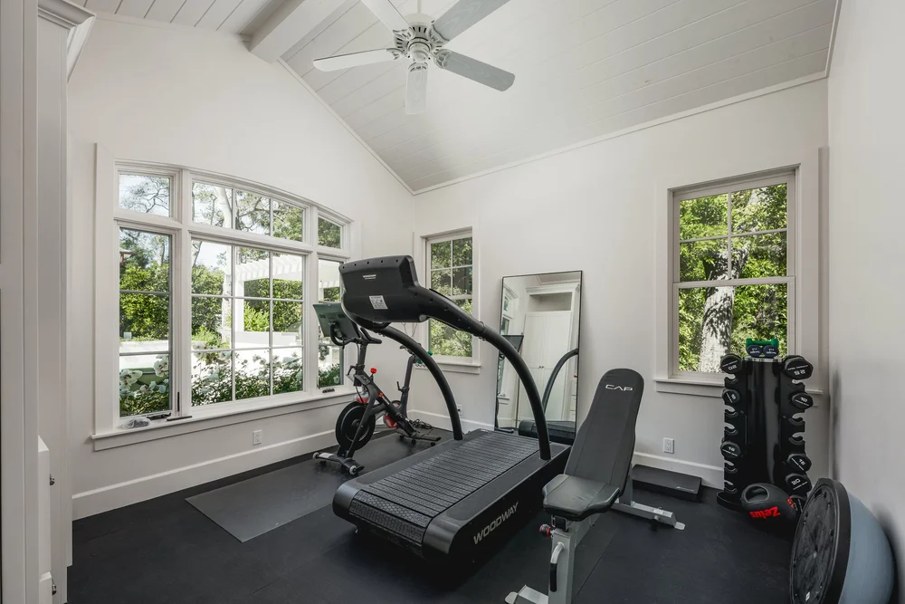 260 Oak Road, property photograph 65