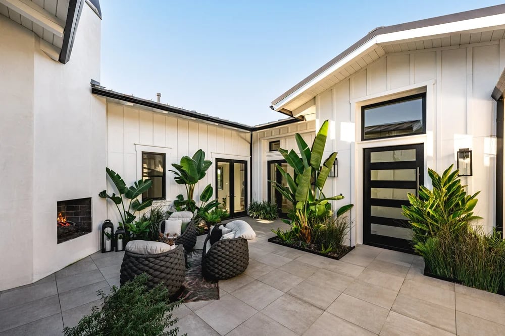 4678 Bedrock Court, property photograph 14