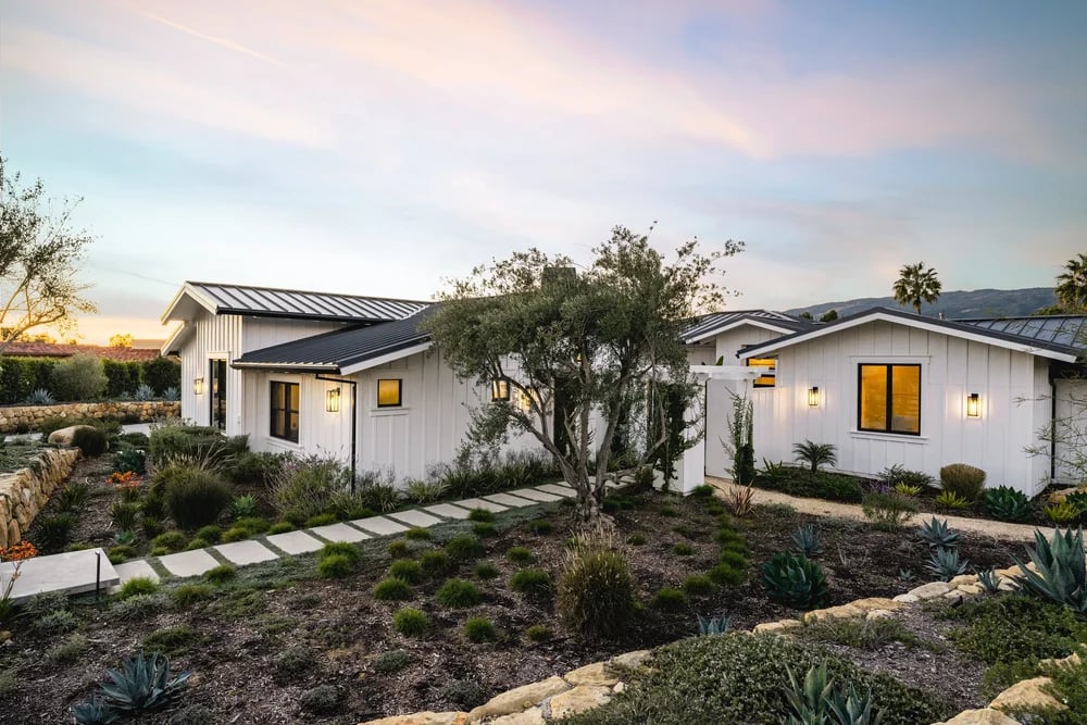 4678 Bedrock Court, property photograph 4