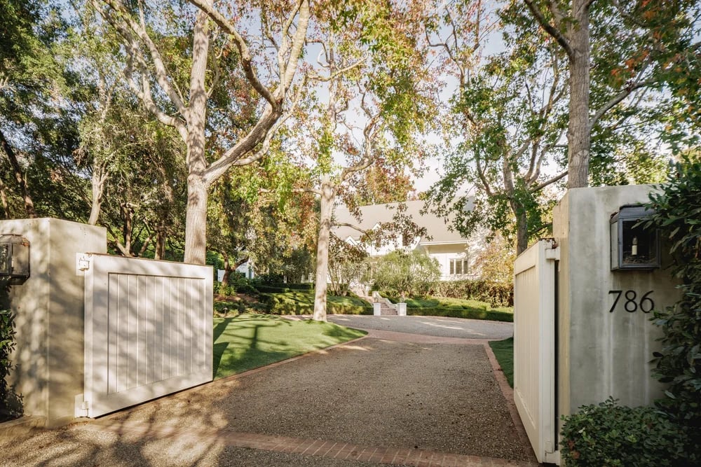 786 Hot Springs Road, property photograph 21
