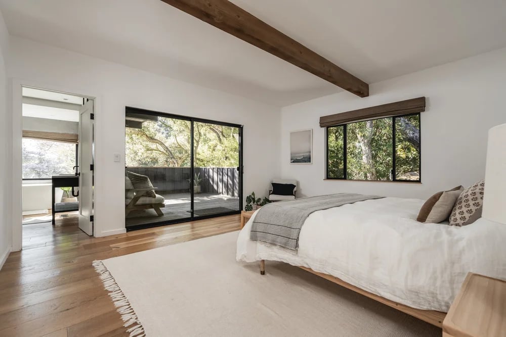 Ladera Lane, property photograph 30
