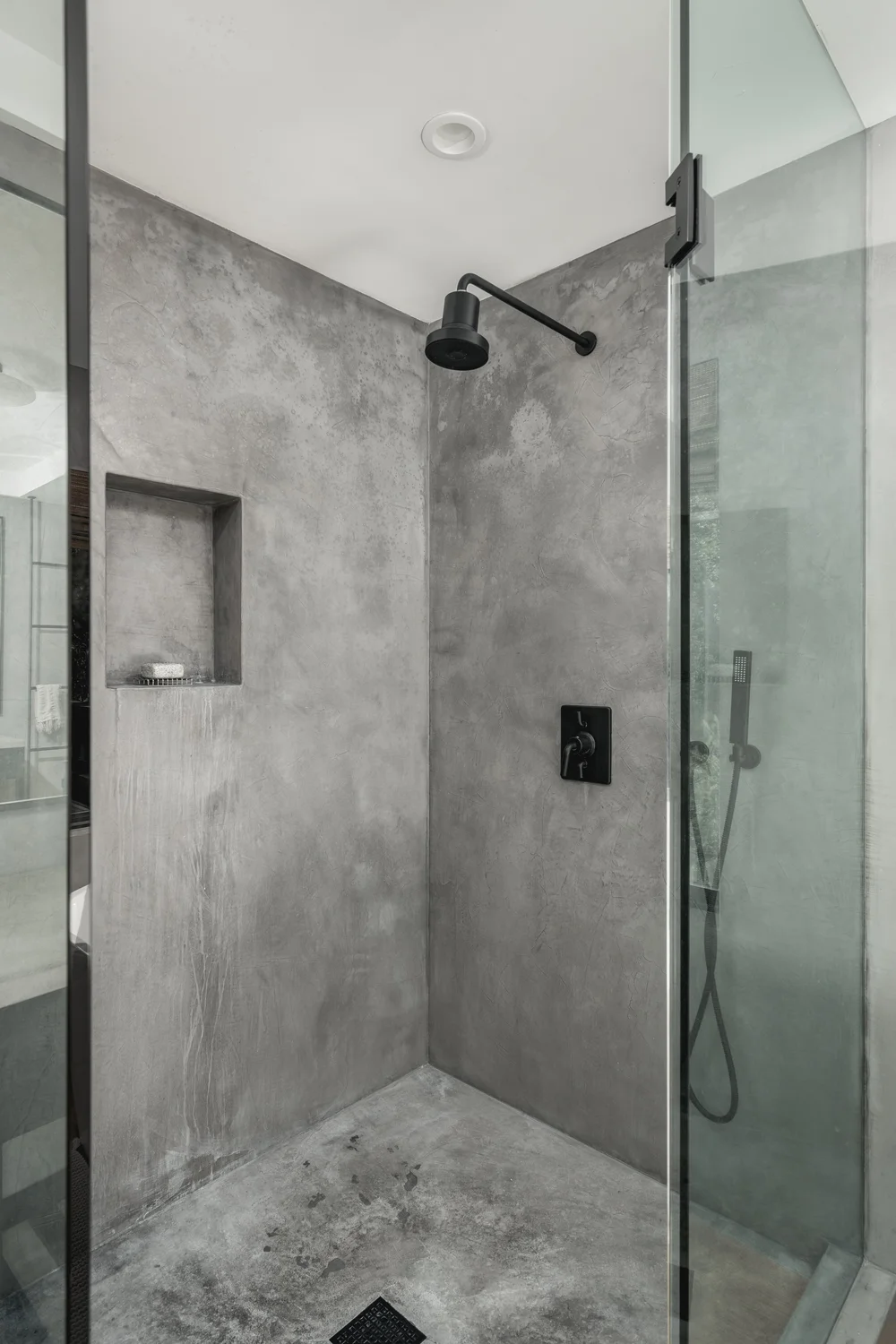 Ladera Lane, property photograph 35